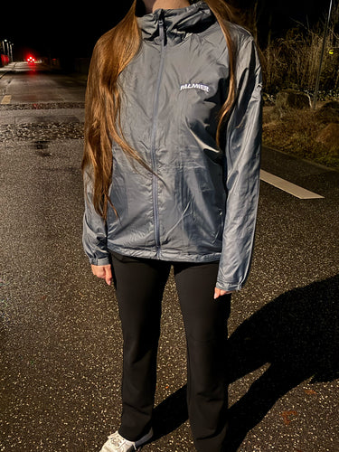 Modellen er 170 cm høj og bærer en størrelse XS.